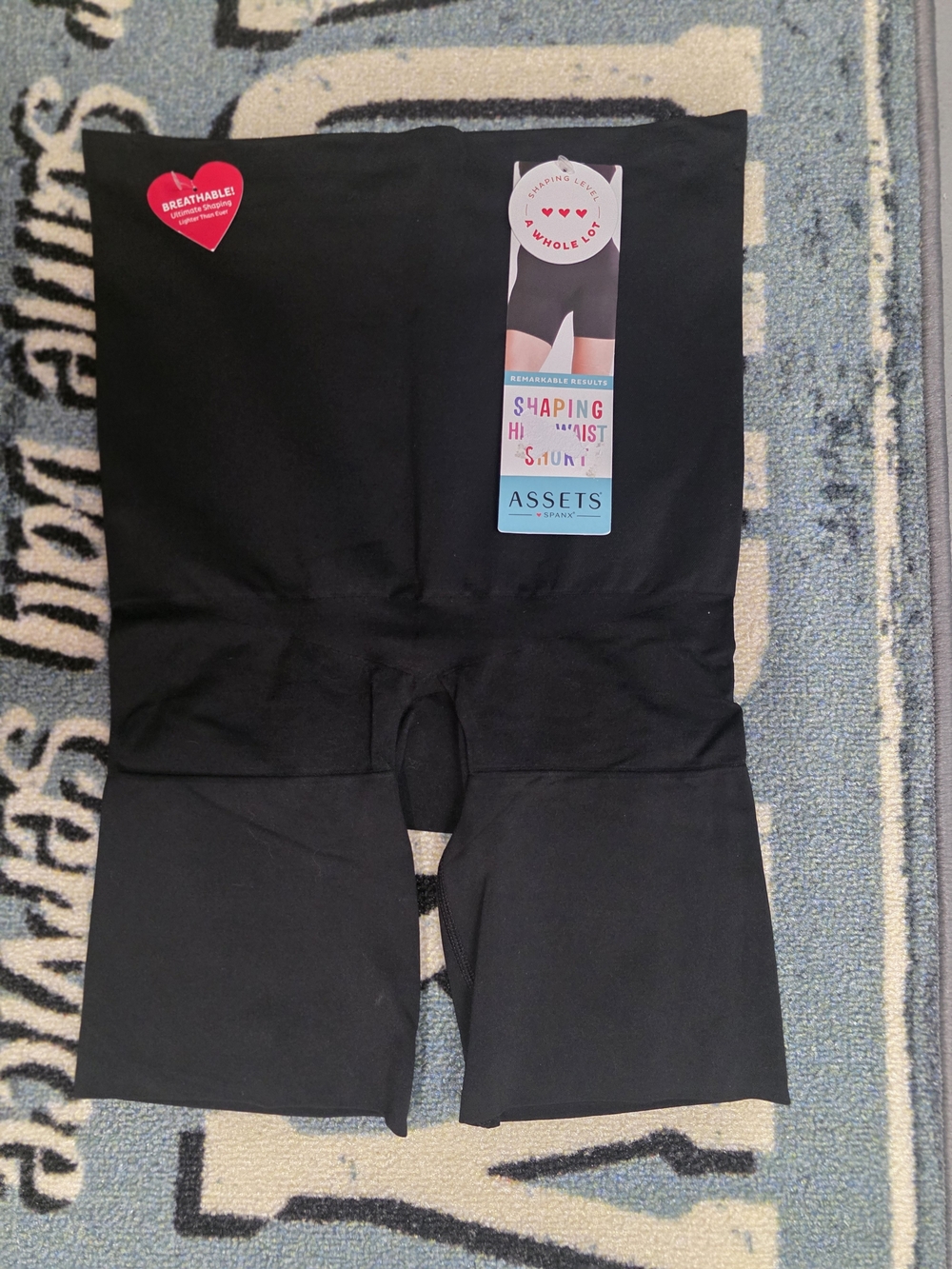 SPANX NWT Black Womens Shaping High-Waist Leggings Shorts